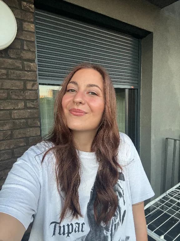 Kovách Katalin profilképe