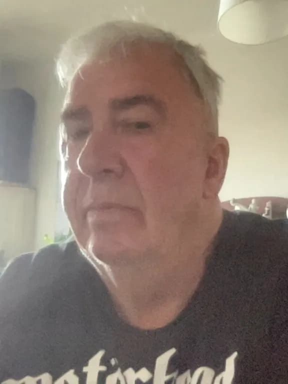 Martin Cooper profilképe