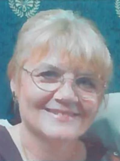 Henger Péterné profilképe