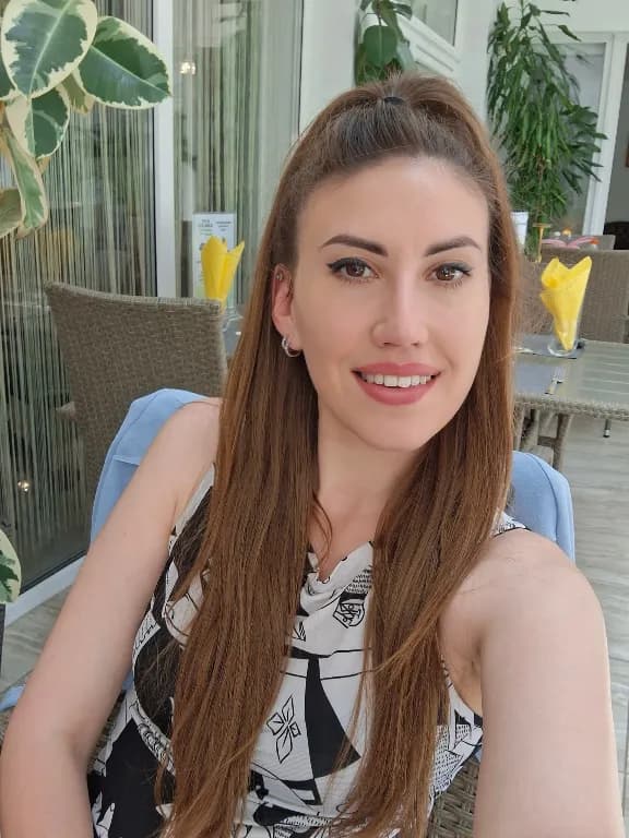 Sas Loretta Glória profilképe