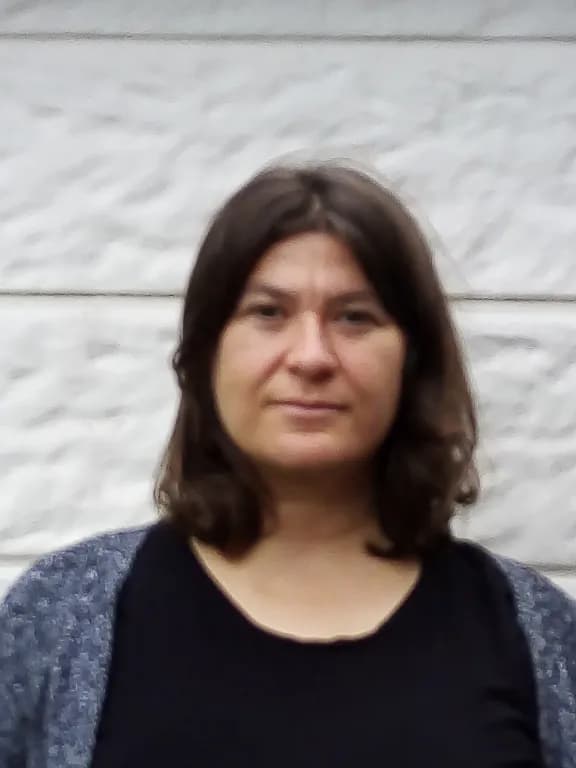 Ujvári Zsuzsanna profilképe