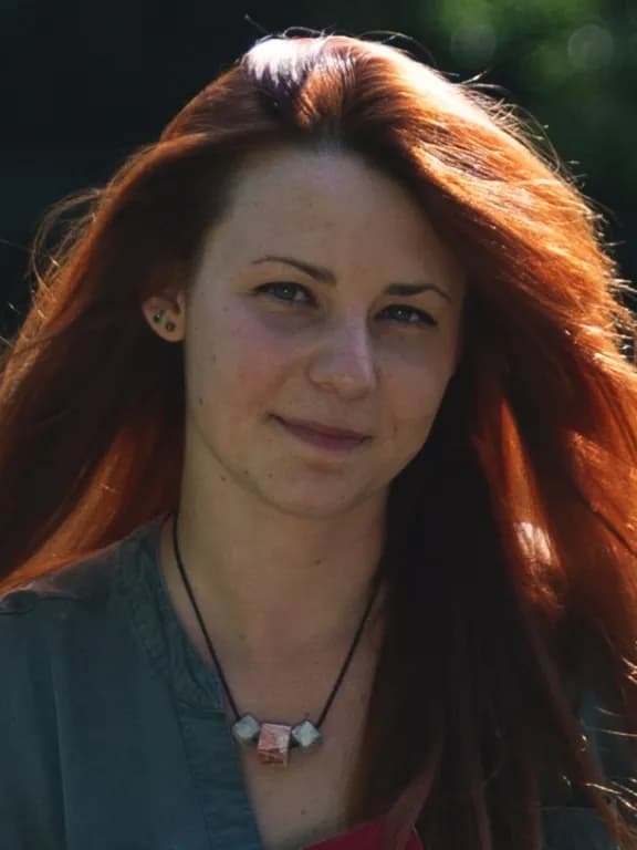 Nyitrai Vivien profilképe